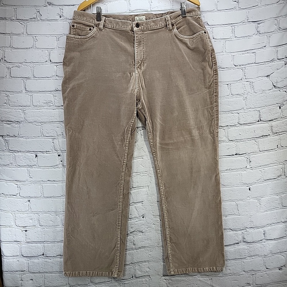 L L Bean Pants Womens sz 20 Petite Velour Straight Leg Tan Flaws